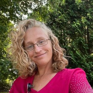 Meet your Posher, Heather